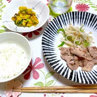 Snapdishの料理写真:ヨシケイご飯|江口笑湖さん