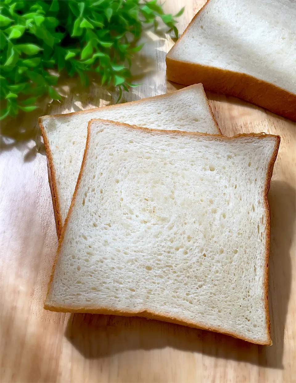 Snapdishの料理写真:食パン　角食|9421beruさん