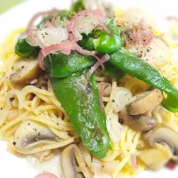 ほたてのペペロンチーノ
焼きピーマンとみょうがを添えて🍴|みかりんさん