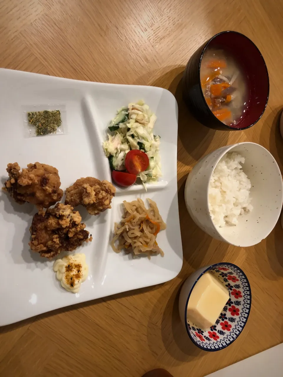 Snapdishの料理写真:から揚げ定食|ちゃまへさん