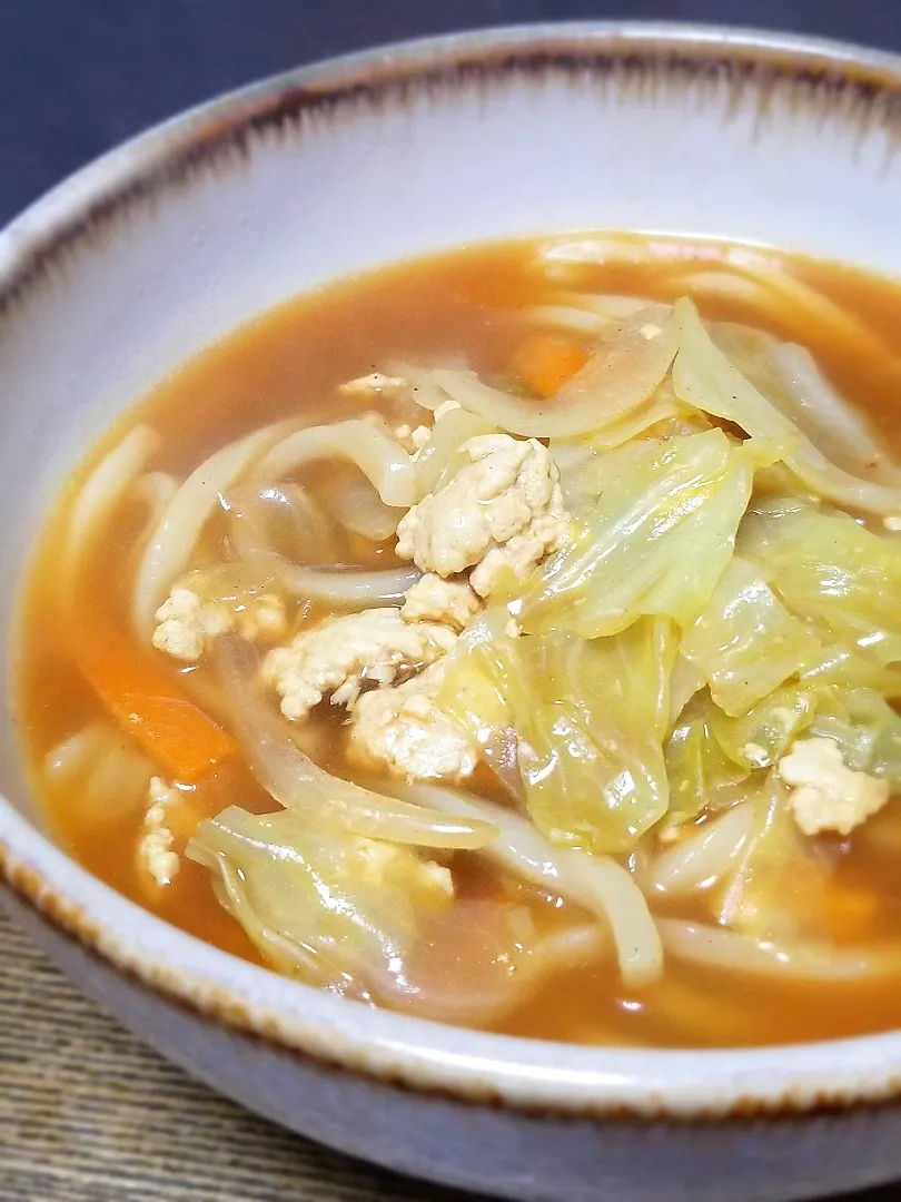 Snapdishの料理写真:パパ作👨あったまる～♨️カレーうどん|ぱんだのままんさん