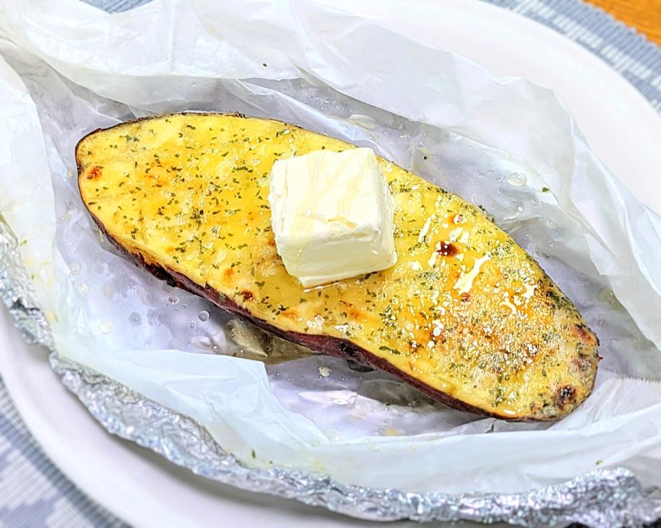 マヌルパン風ガーリックバター焼き芋