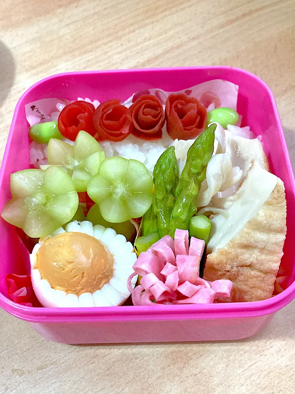 梅しばのバラ弁当🌹|matumotommさん