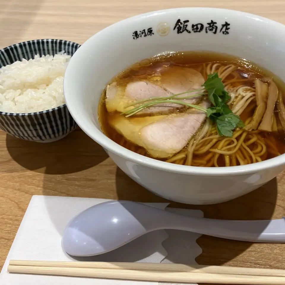 Snapdishの料理写真:醤油らぁ麺🍜|まさとさん