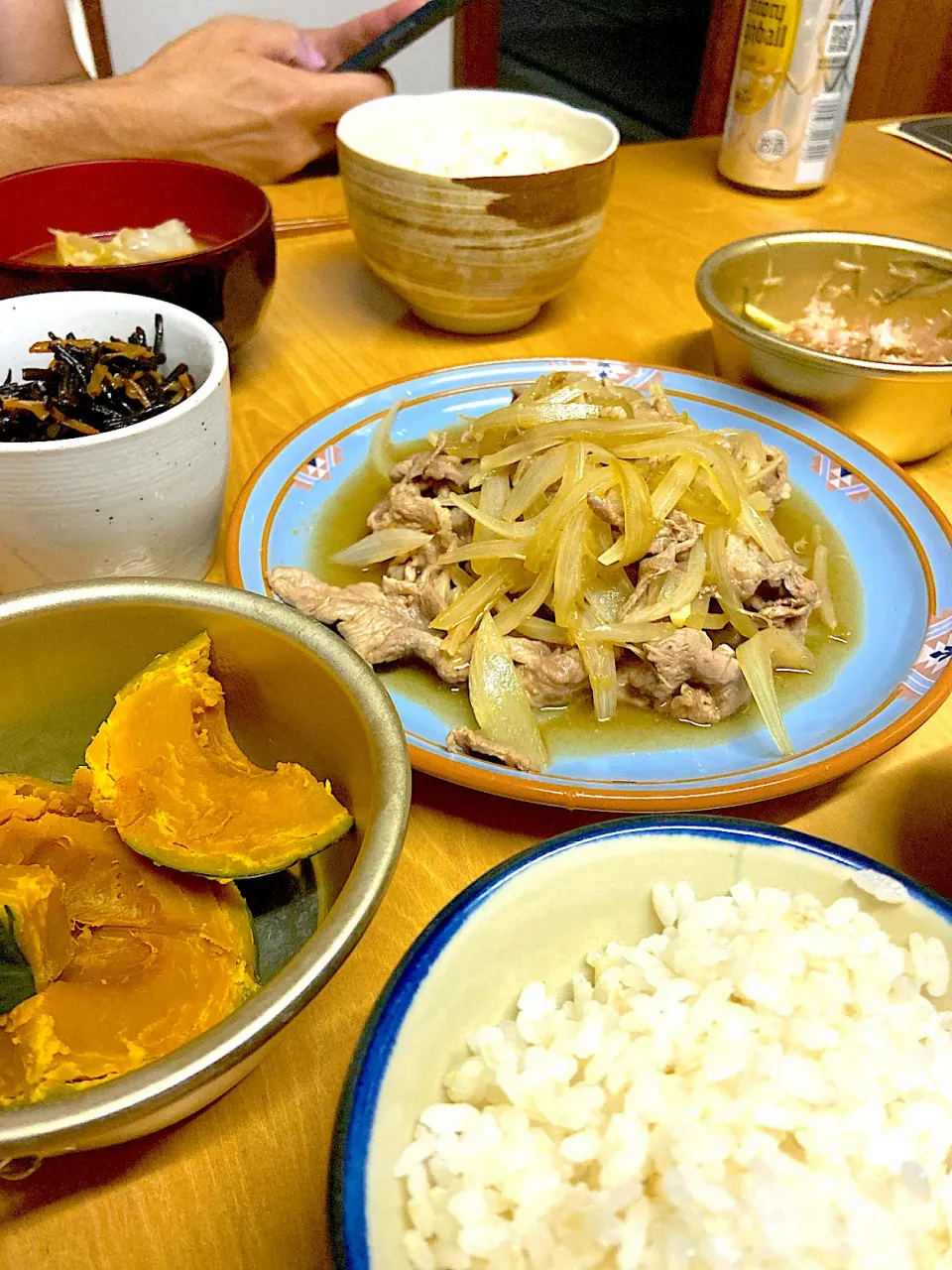 Snapdishの料理写真:いつかの夜ご飯。ラムの炒め物にかぼちゃの煮物|Kayotabemonoさん