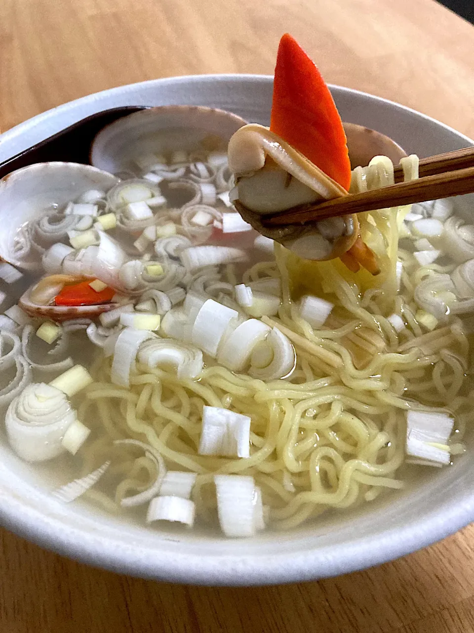 半額すだれ貝の貝出汁ラーメン|小次郎さん