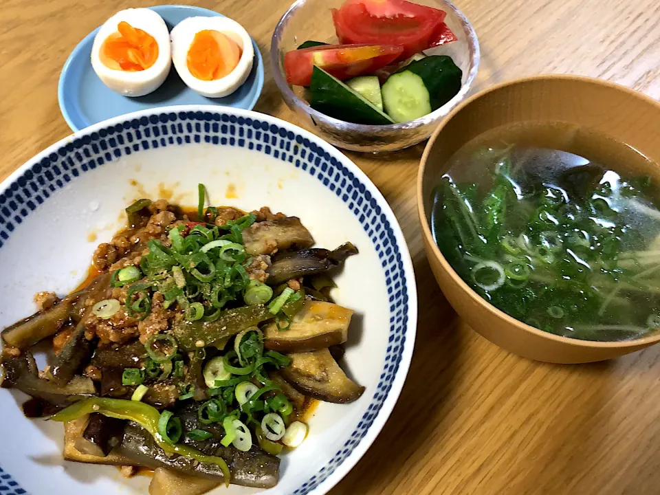 Snapdishの料理写真:麻婆茄子丼✨|さおりさん