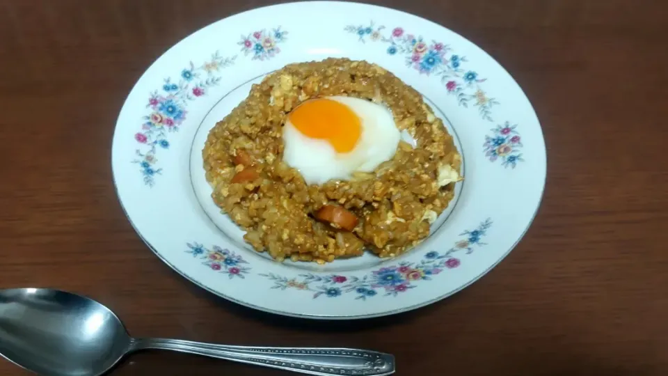 Snapdishの料理写真:豆腐カレーリゾット〜温玉のせ〜|早紀さん