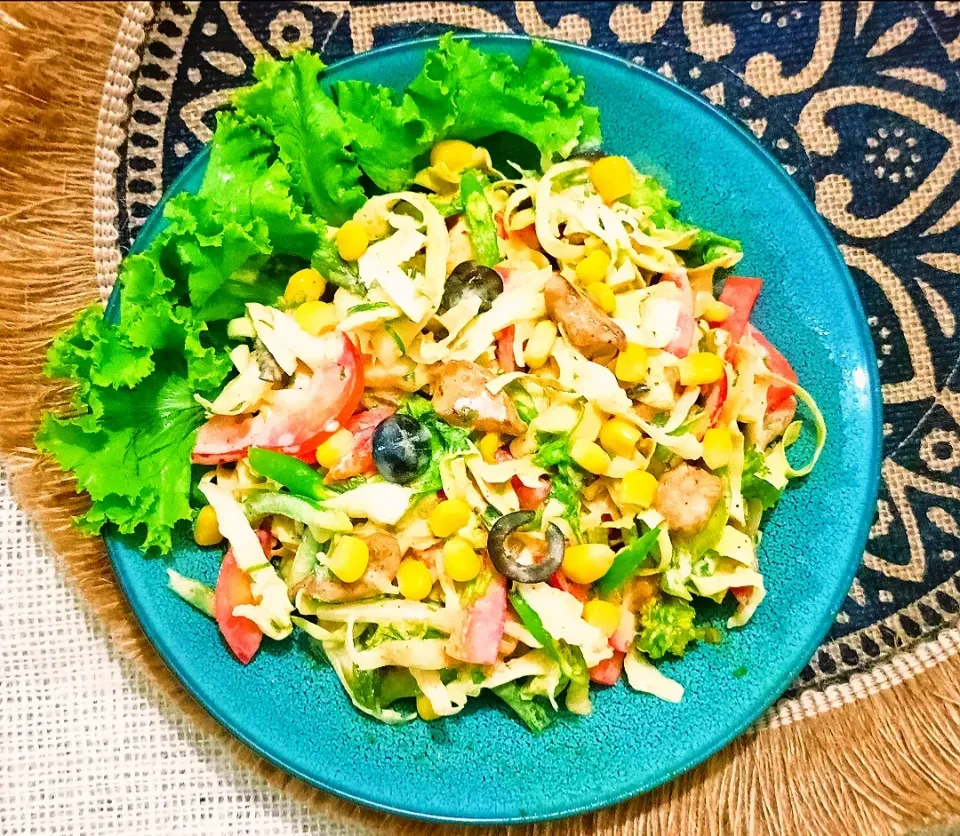 Chicken with Cabbage Salad|Happy Green Bowlさん