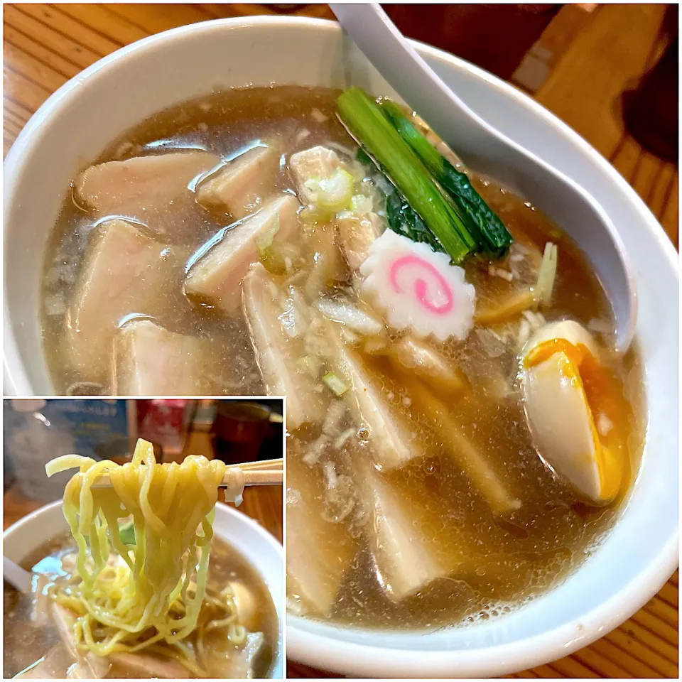 Snapdishの料理写真:チャーシュー麺@朧月(銀座)|塩豚骨さん