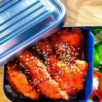 Snapdishの料理写真:ソースチキンカツ弁当|Girasolさん