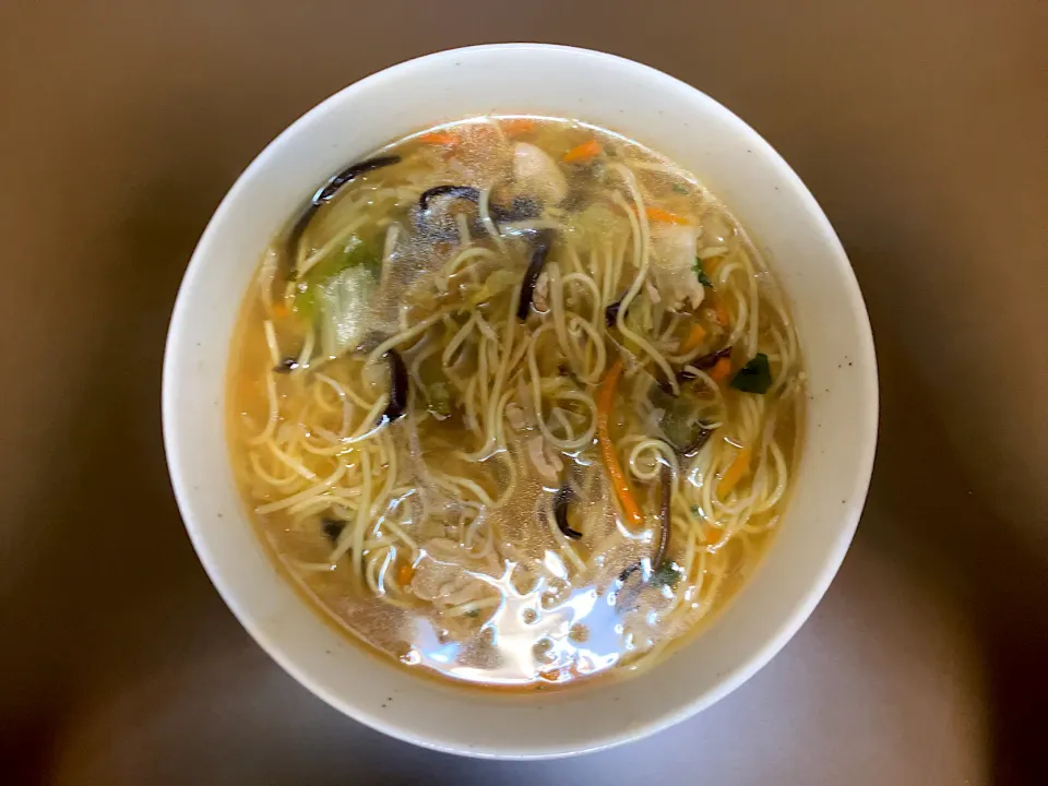 Snapdishの料理写真:マルハニチロ 冷凍横浜あんかけラーメン(サンマー麺)|ばーさんさん