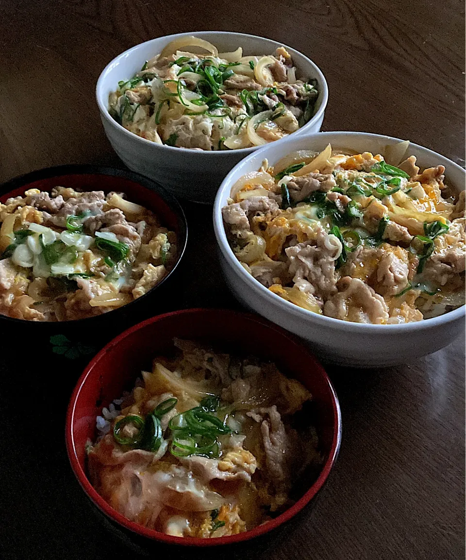 今日のお昼は他人丼♬.*ﾟ|ぐにゅまるさん