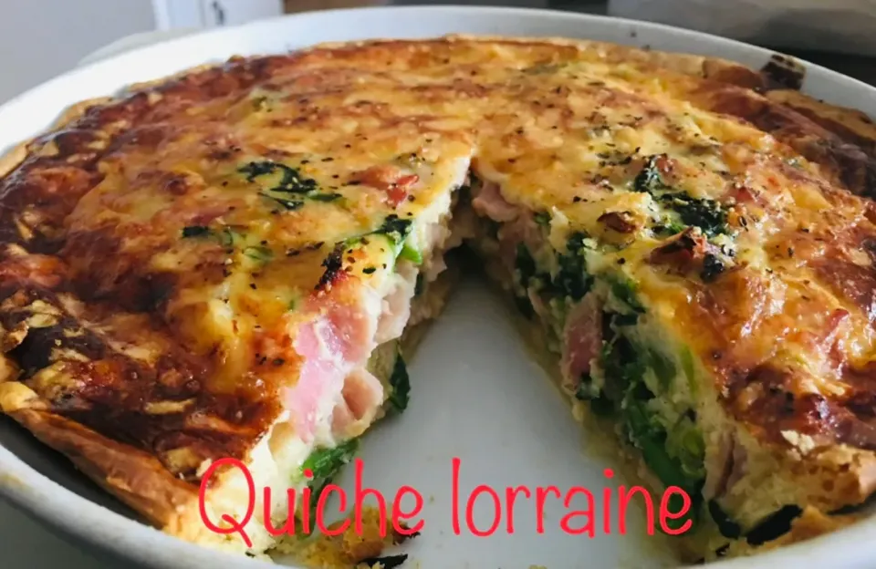 ほうれん草、ベーコン、あさりとチーズ入りの
Quiche Lorraine|sjさん