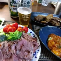 Snapdishの料理写真:スペアリブ、エビチリ
ローストビーフ。|マスチさん