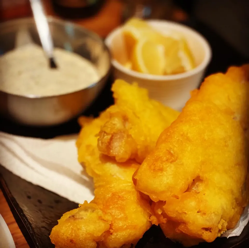 Snapdishの料理写真:Dinner ! Dinner !
Friday Night Sunday Special Request lol 😂 
Homemade Fish & Chips Batter Made From Cornmeal Flour ! & Yeast with Homemade Jalapeños Tartar Sau|Emanuel Hayashiさん