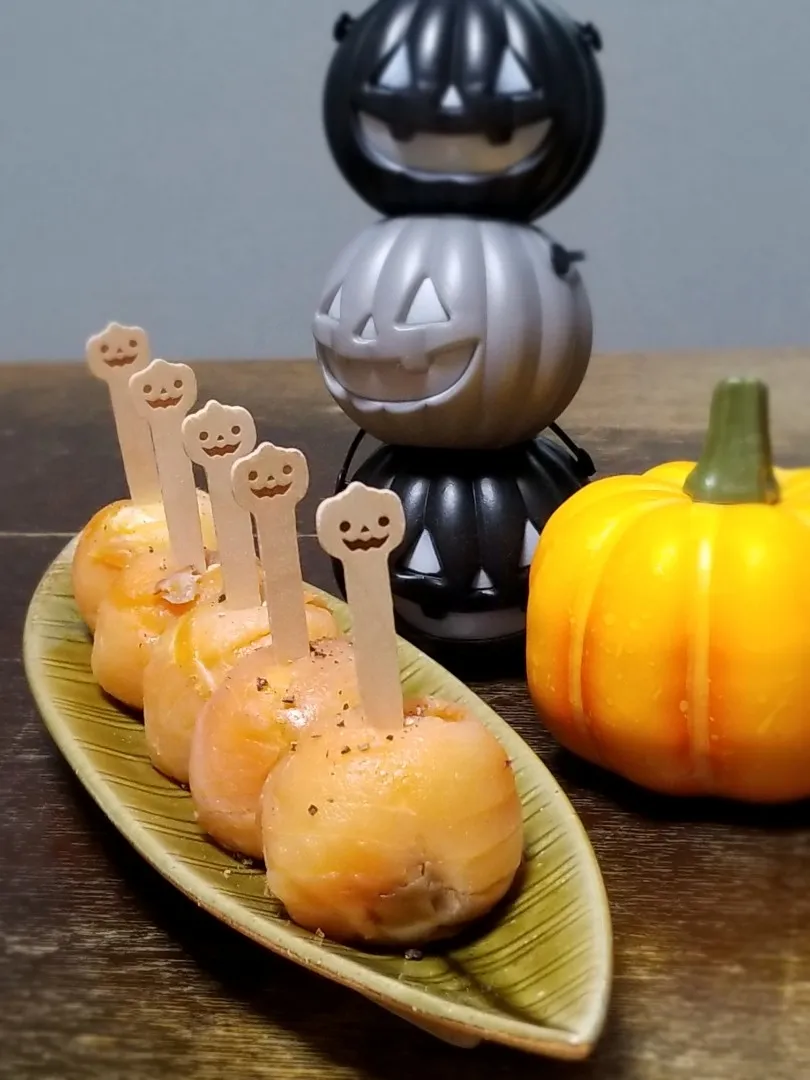 簡単ハロウィン🎃コロポテサーモンボール|ぱんだのままんさん