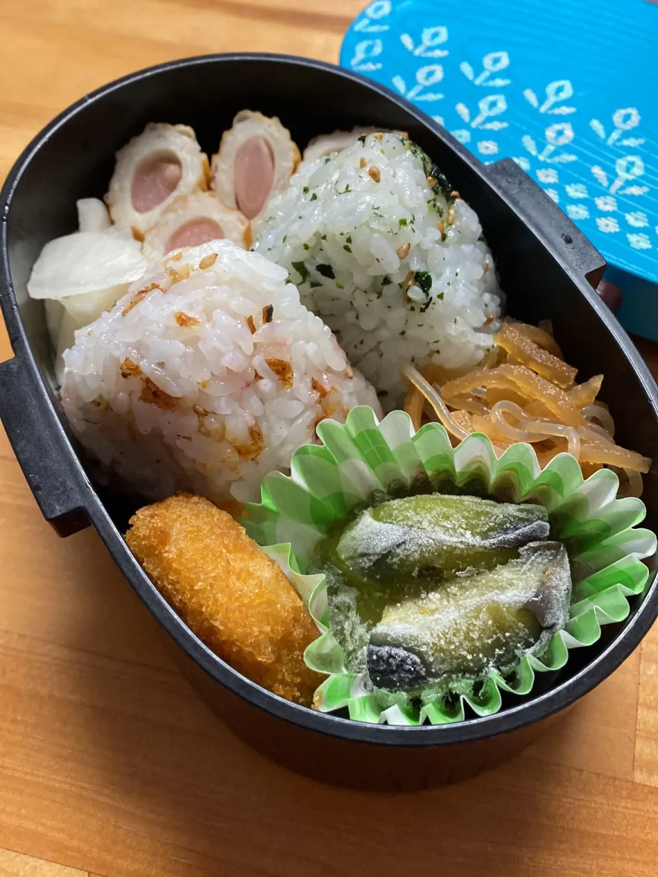 Snapdishの料理写真:今日のおにぎり弁当　10.11|aru_sakazakさん