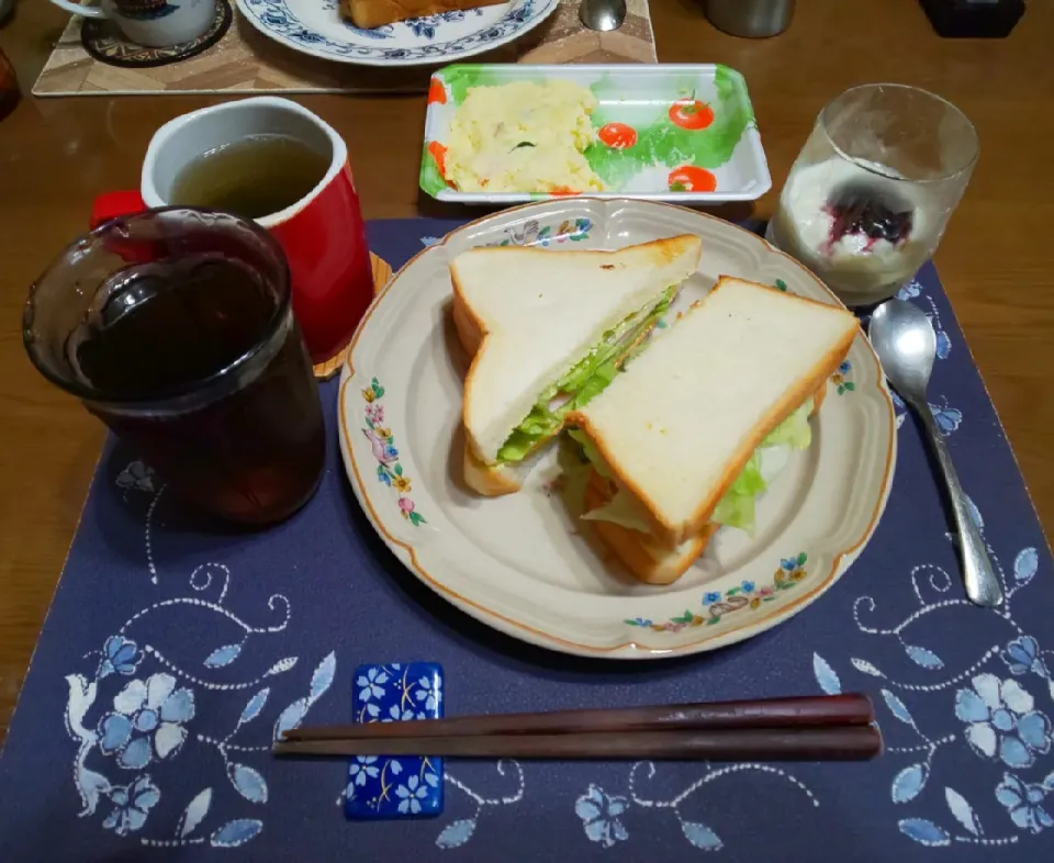 サンドイッチ(昼飯)|enarinさん