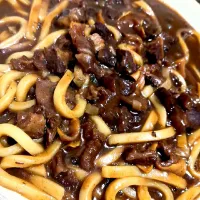 おでん（残り）出汁でカレーうどん
牛スジがたっぷりだよ😋|T's Dishさん