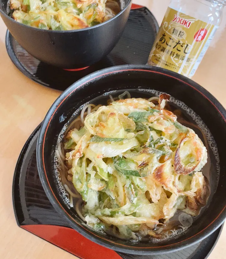 Snapdishの料理写真:あごだしを使ってかき揚げ蕎麦|sana.ayaさん