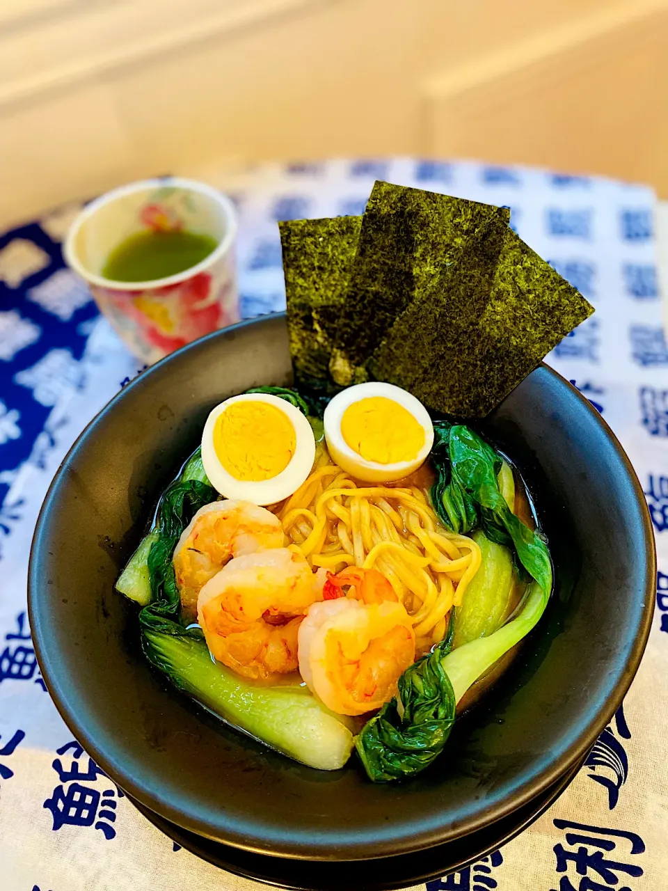 裏ワザ⁉️あり🍜インスタントラーメン|🐶dekochoro🐶さん