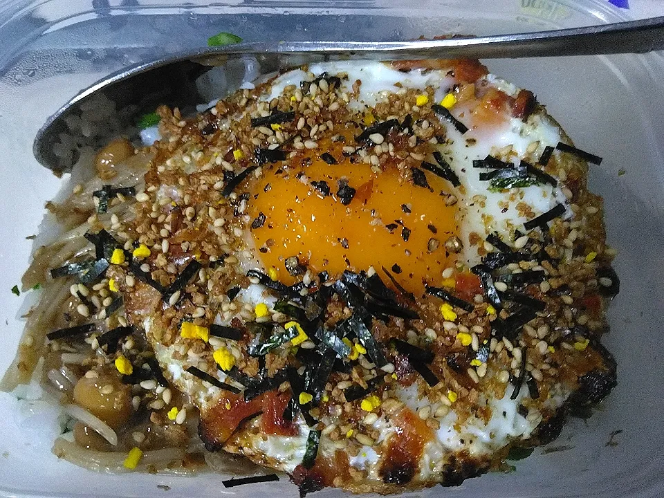 なめ茸チーズ入りショゴス丼|darkbaronさん