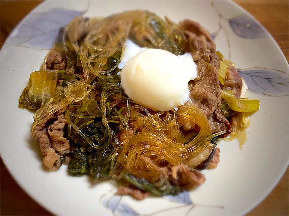 牛肉と春雨のすき焼き風炒め|名状しがたいゴミムシのようなものさん