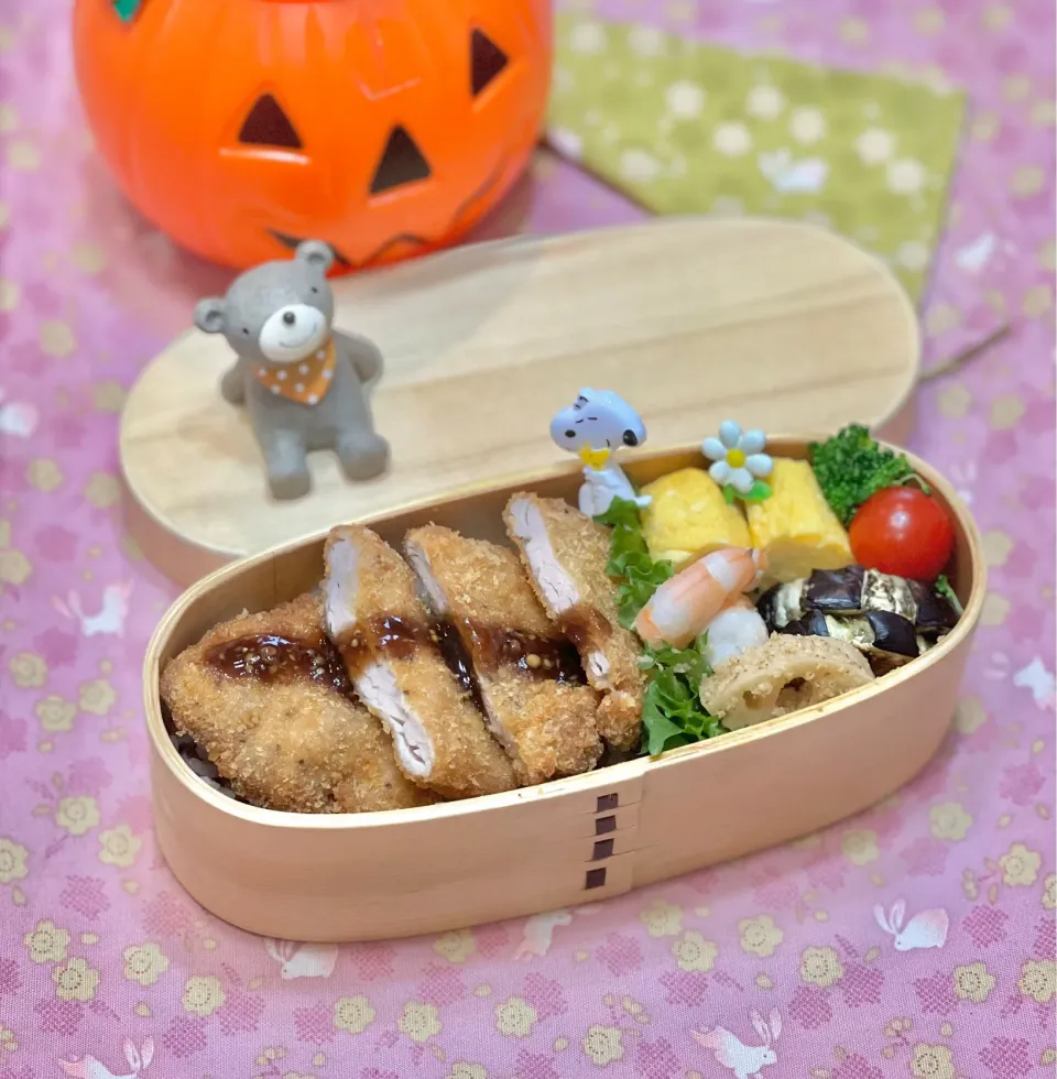 豚ヒレカツ☘️の💙ちやんお弁当　10/12水|sweet homeさん