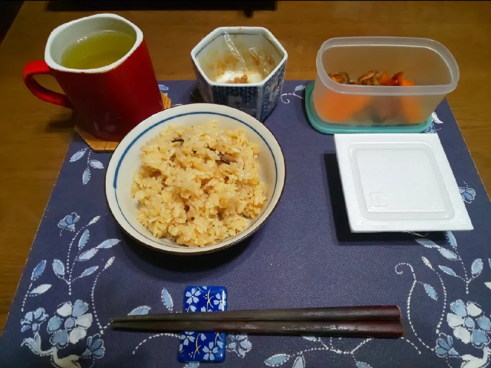 五目釜めし(朝ご飯)|enarinさん