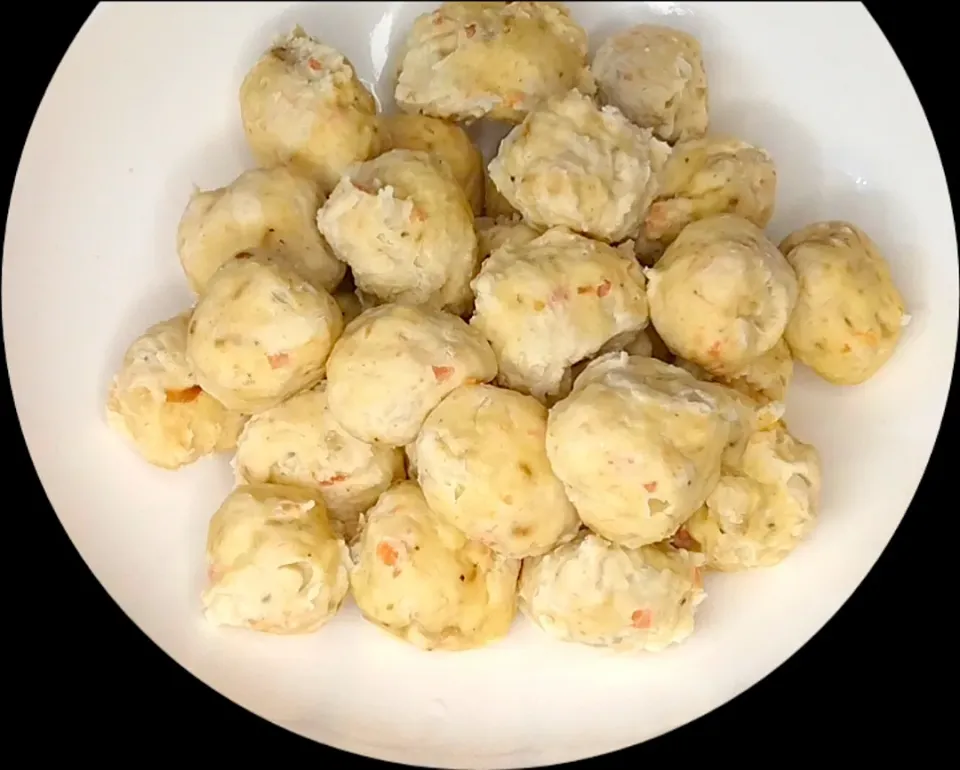 Chicken meatballs (homemade)


How to make on my youtube channel 
Please subscribebe & like my video🙏
👇👇👇👇👇👇👇👇👇👇
https://youtu.be/RssAaazVw04|Mrs.Tandoori Channelさん