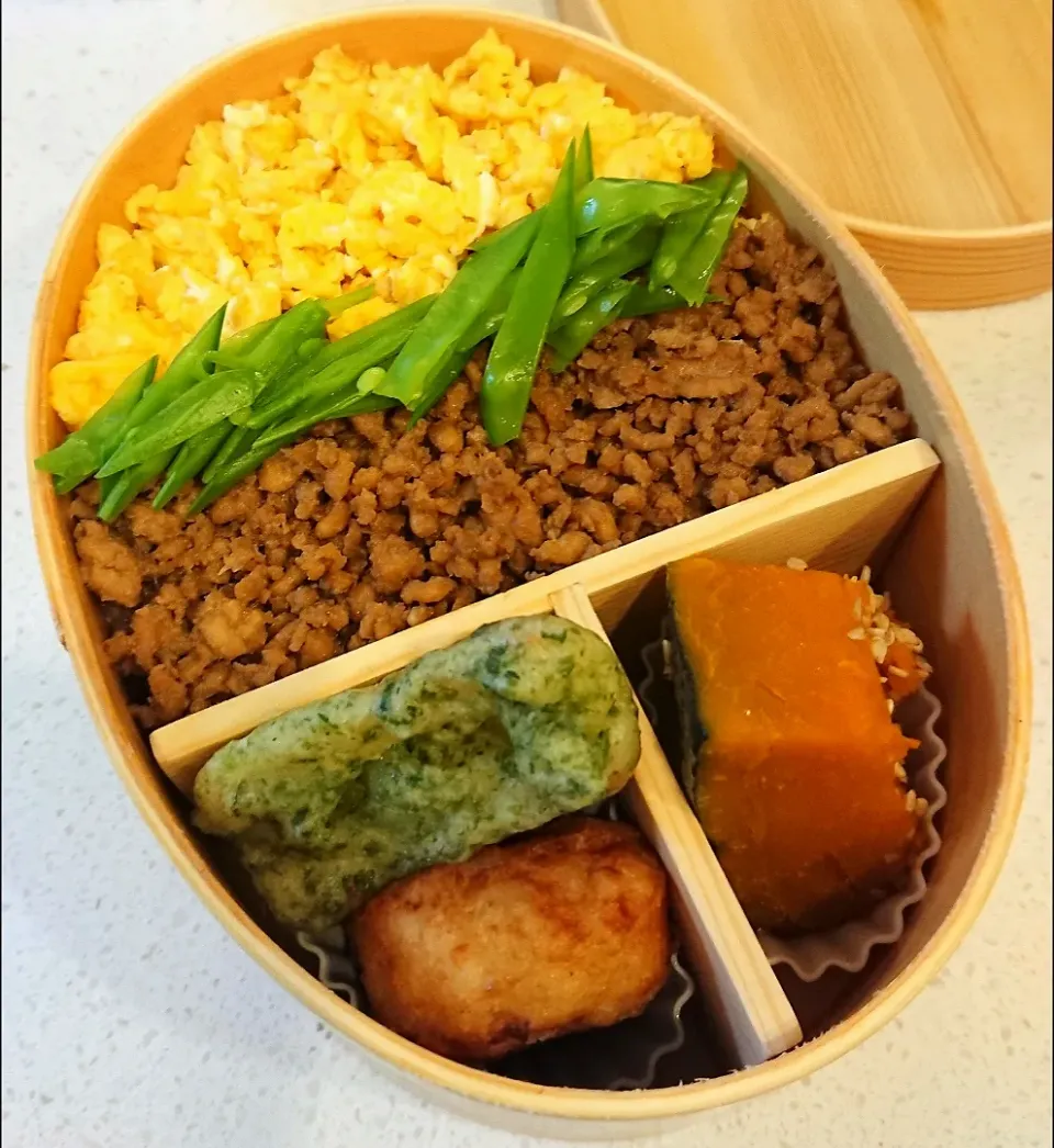 三色そぼろ弁当|momoさん