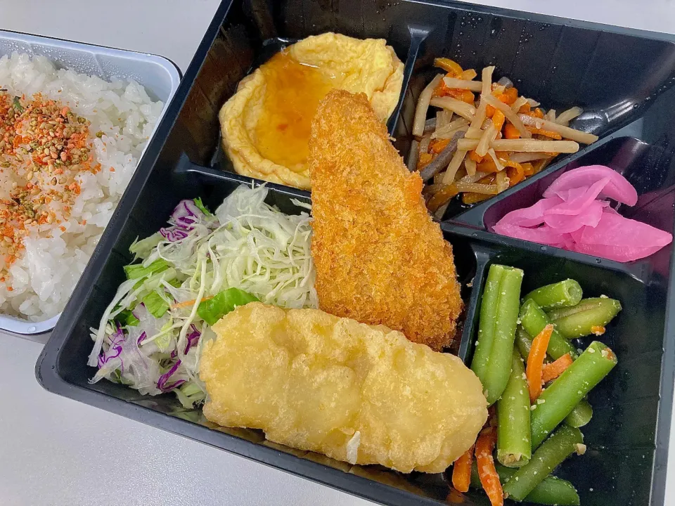 Snapdishの料理写真:お昼🍱|Kojiさん