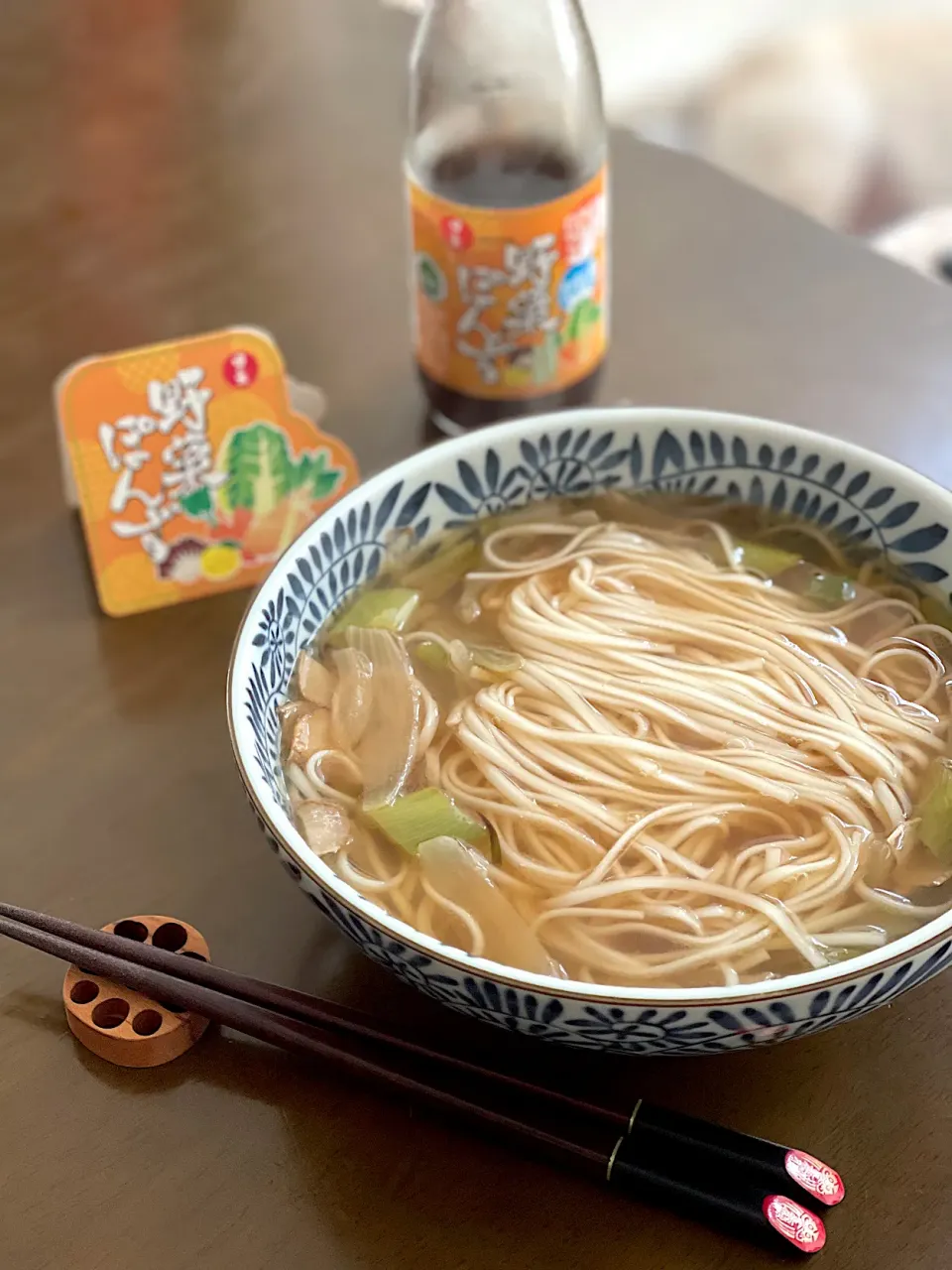 野菜ぽんずでおうどん|ナガマンさん