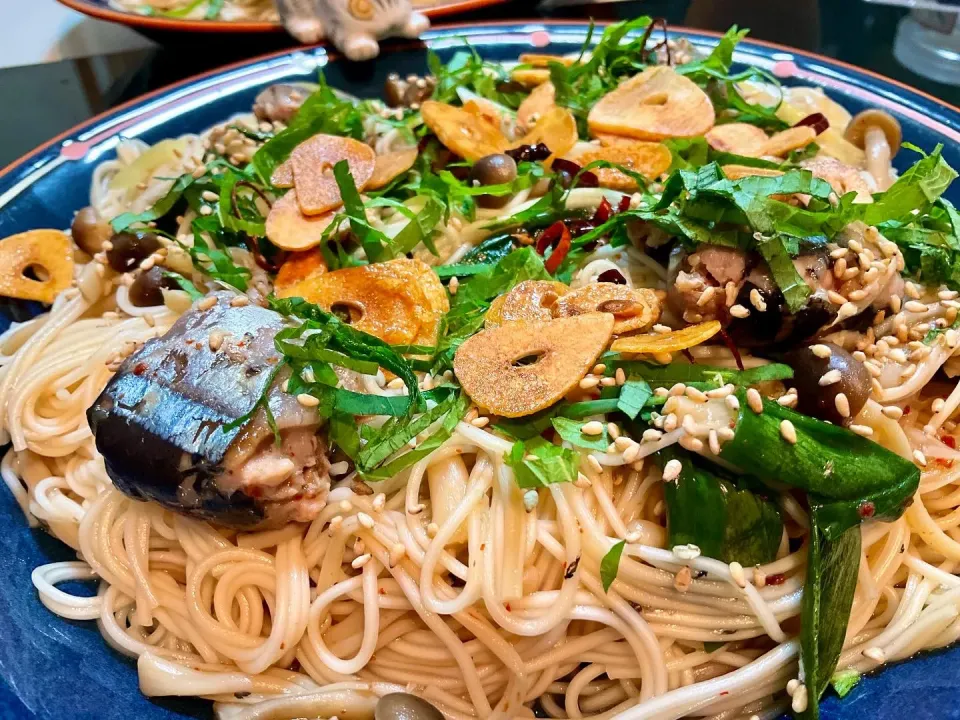 秋刀魚の胡麻油風味の和風出汁で炒めた素麺。|Takeshi  Nagakiさん