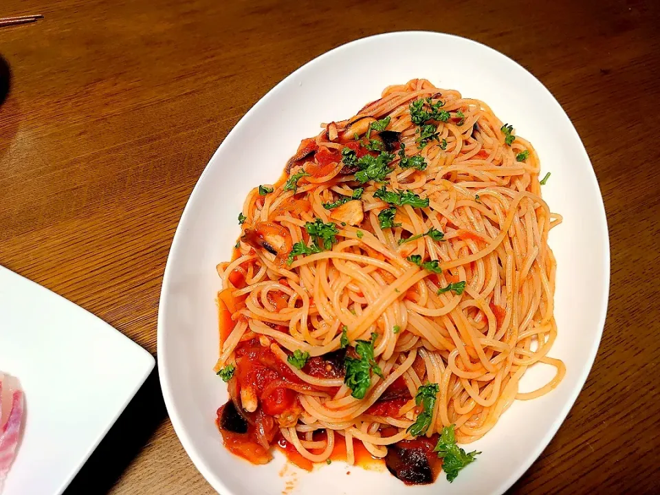 ヤリイカと茄子の、トマトソースパスタ|Akiko Nakamotoさん