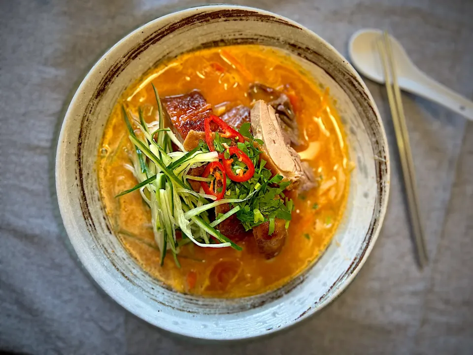 Tomato Laksa Noodles Bisque with Roasted Duck|Bento MaMaさん