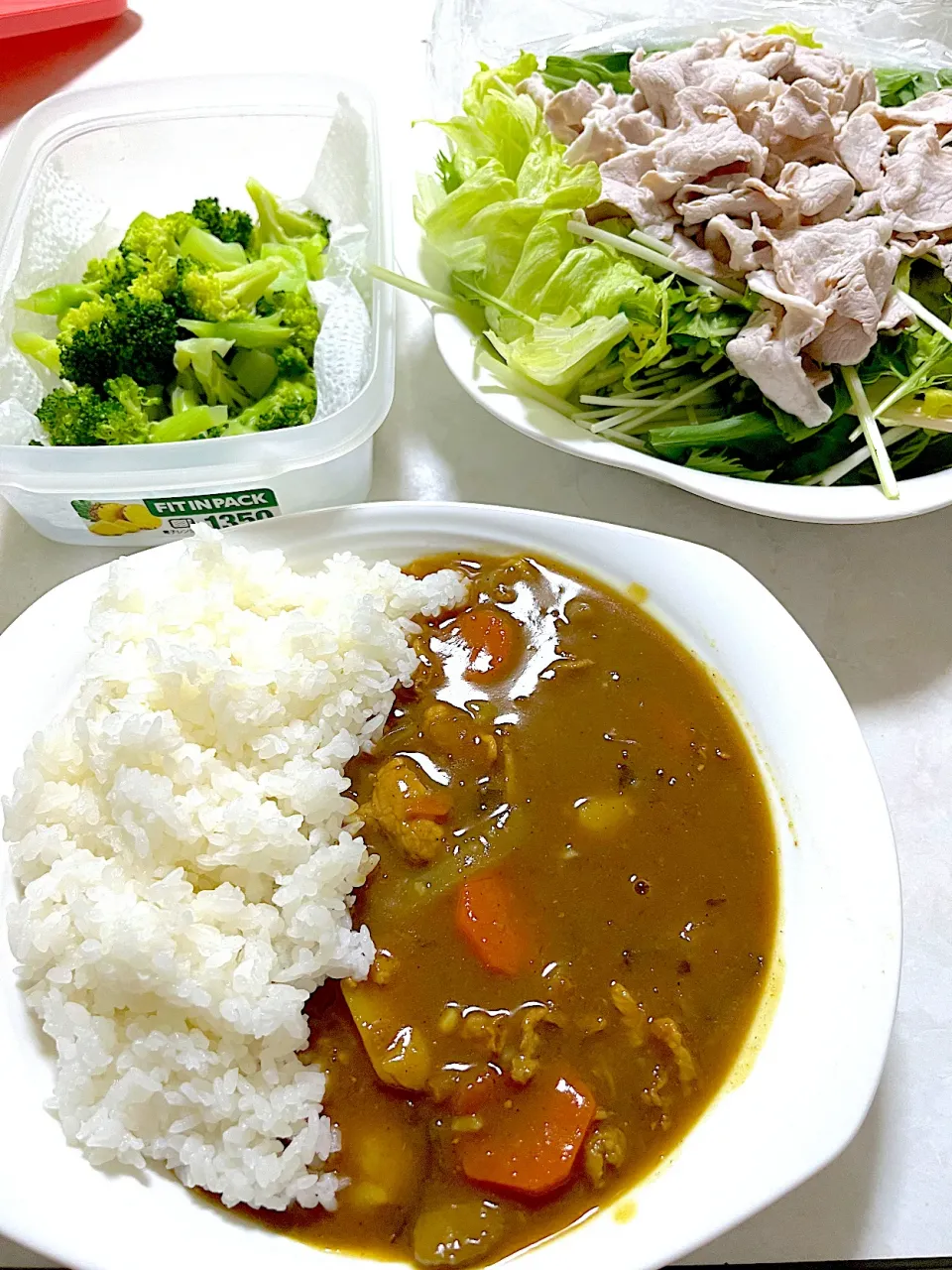 カレーと冷しゃぶ🍛🐷|ささるみさん