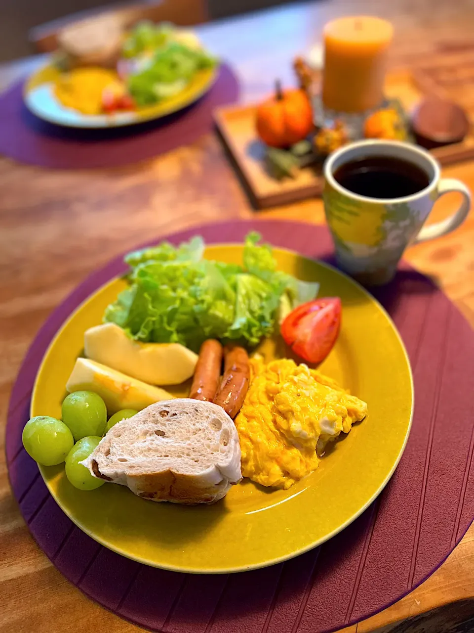 ローゼルさんちの朝ごはん　2022・10・15|ローゼルさん