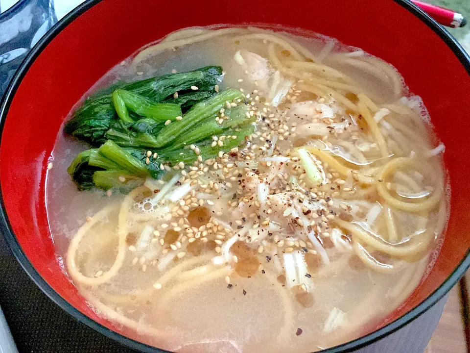 Snapdishの料理写真:ZENBヌードルを使った旨みたっぷり、罪なきささみ塩ラーメン|yumyum😋さん