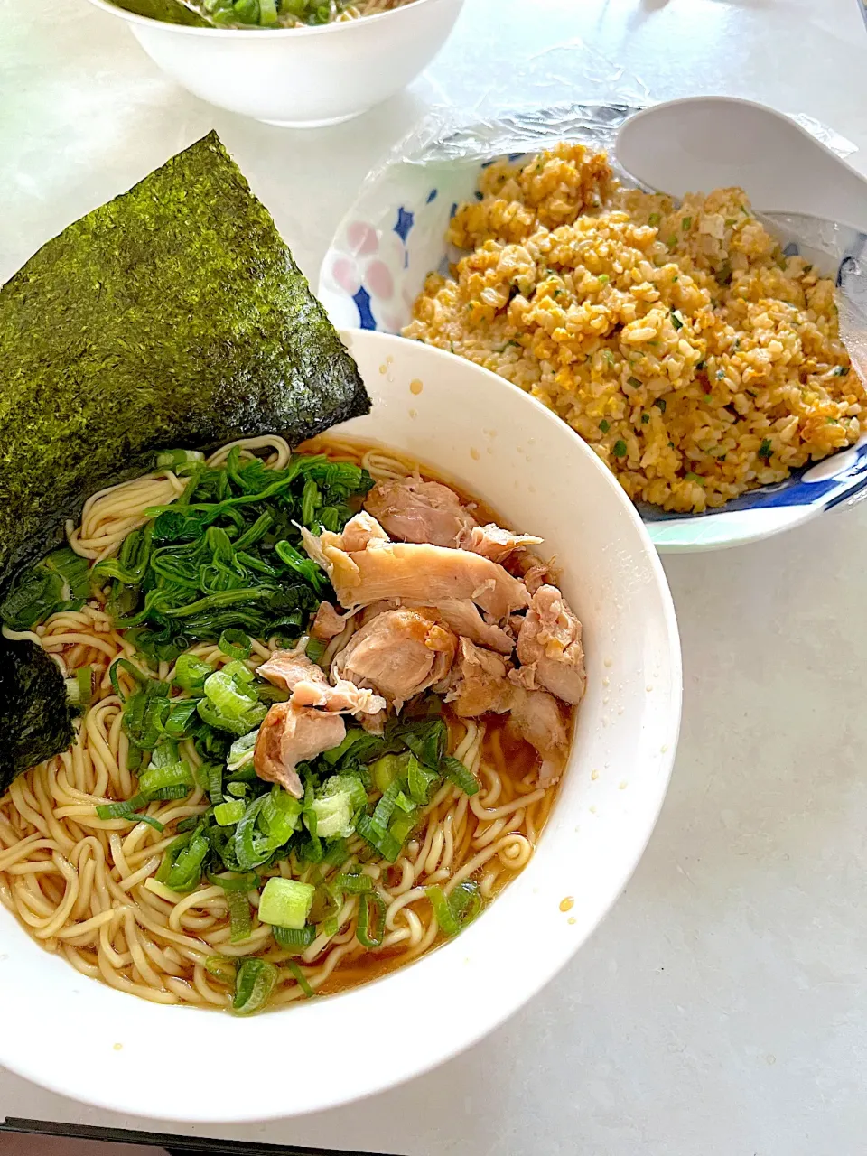 手作りラーメンと炒飯セット🍜|ささるみさん