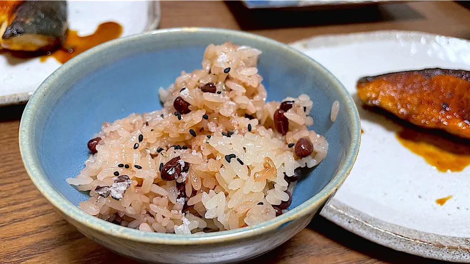 Snapdishの料理写真:炊飯器で作る赤飯|pϋϋ.さん