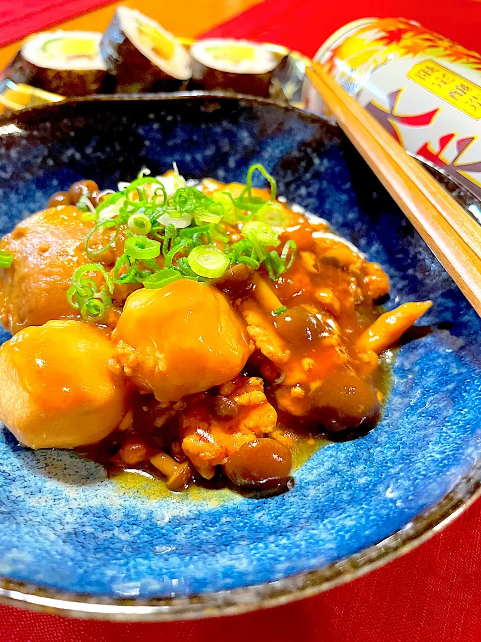 里芋としめじの鶏そぼろ煮🍀*゜|おかちさん