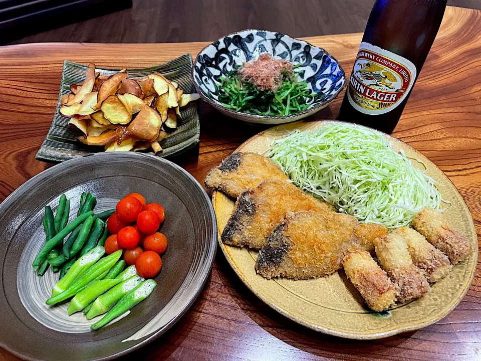 Snapdishの料理写真:2022.10.16 マグロカツ🍻🍻🍻|ゆみずさん