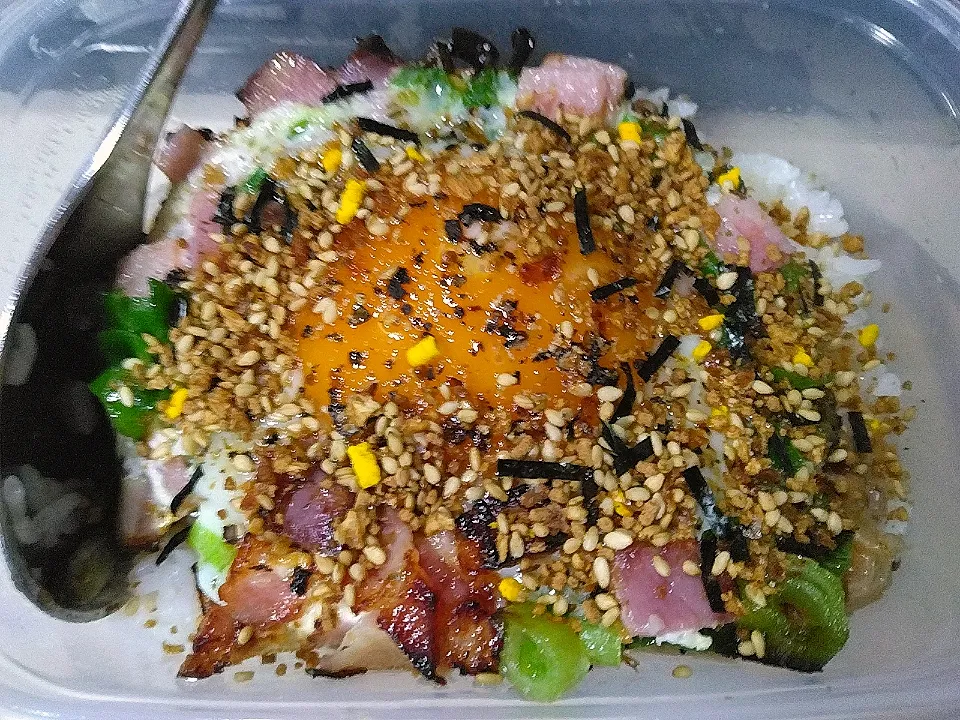 なめ茸チーズ入りショゴス丼|darkbaronさん