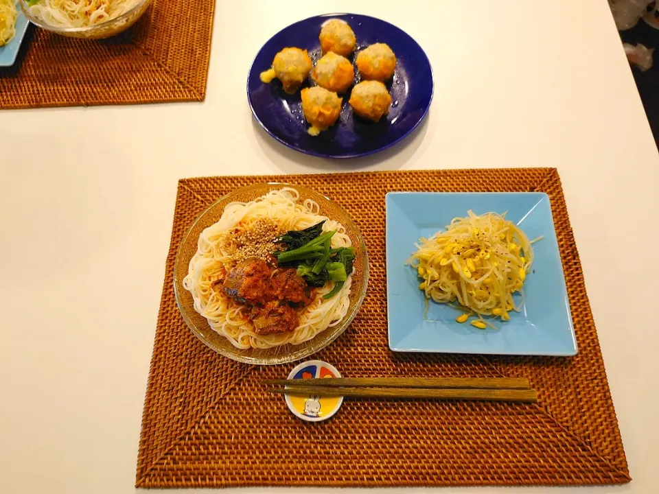 今日の夕食　カルディハリッササバ缶そうめん、もやしナムル、崎陽軒チーズ焼売|pinknari🐰🌈さん