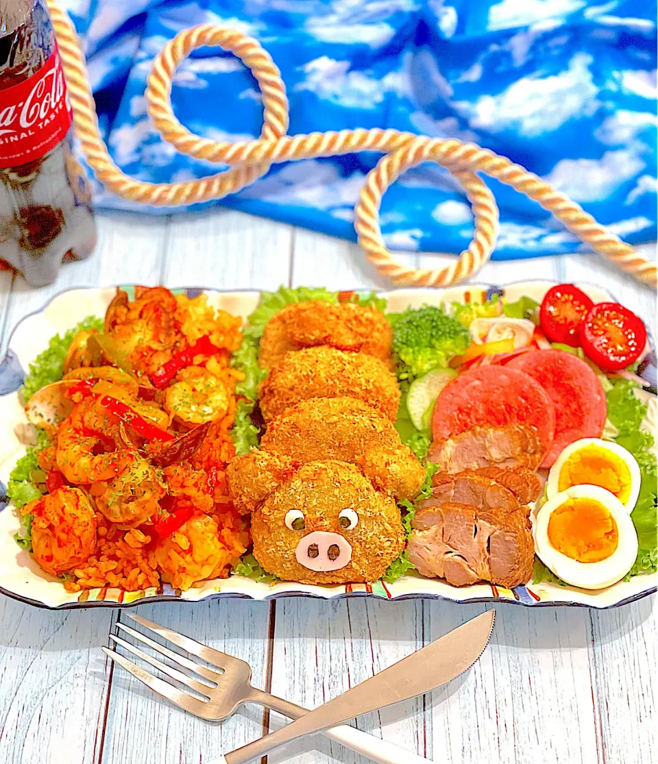 ブタコロコロッケ弁当風プレート🥰『ONE PIECE』に興味ない方すみません🙏|AXさん