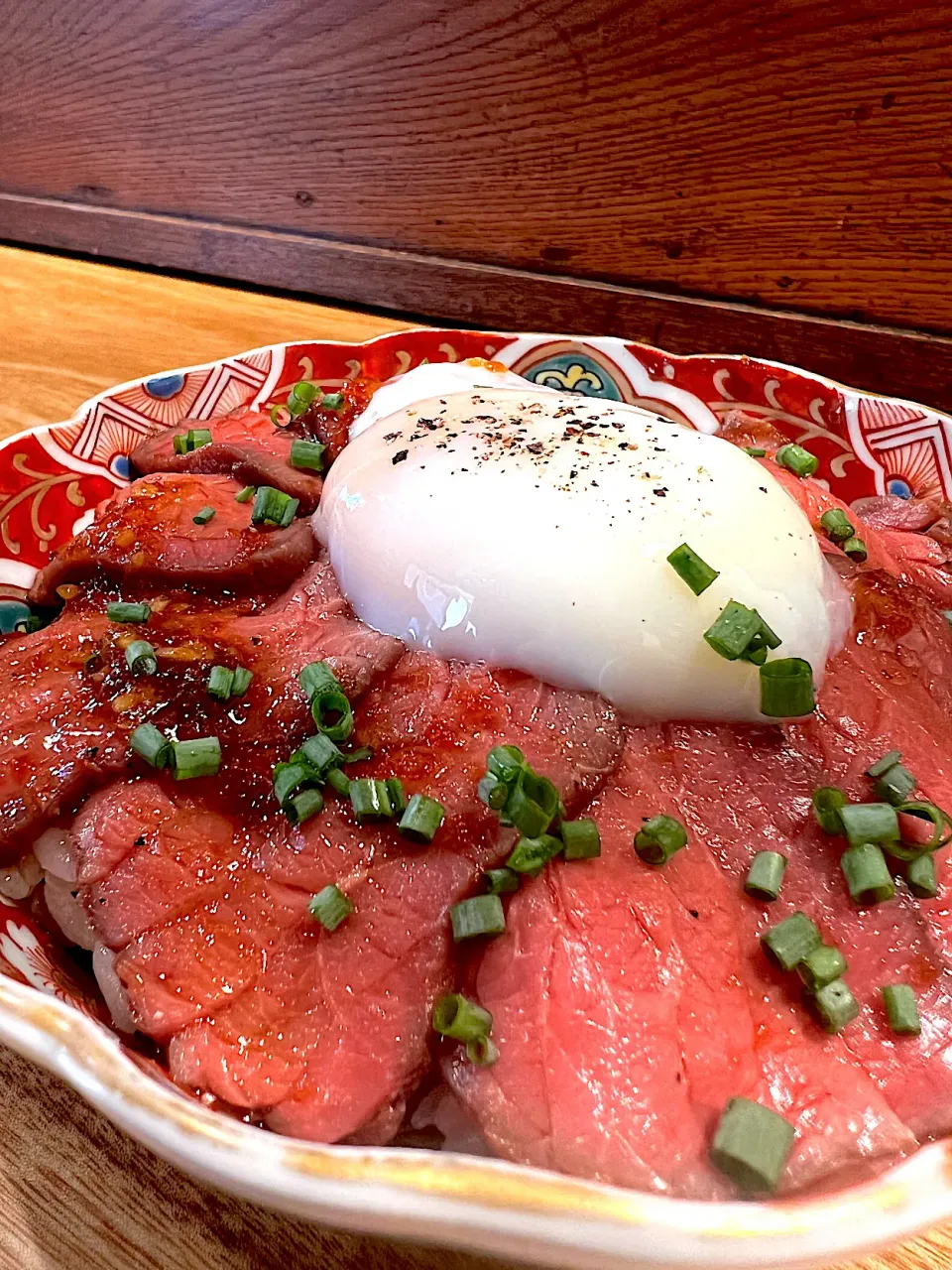 ロービー丼|居見世茶蔵さん