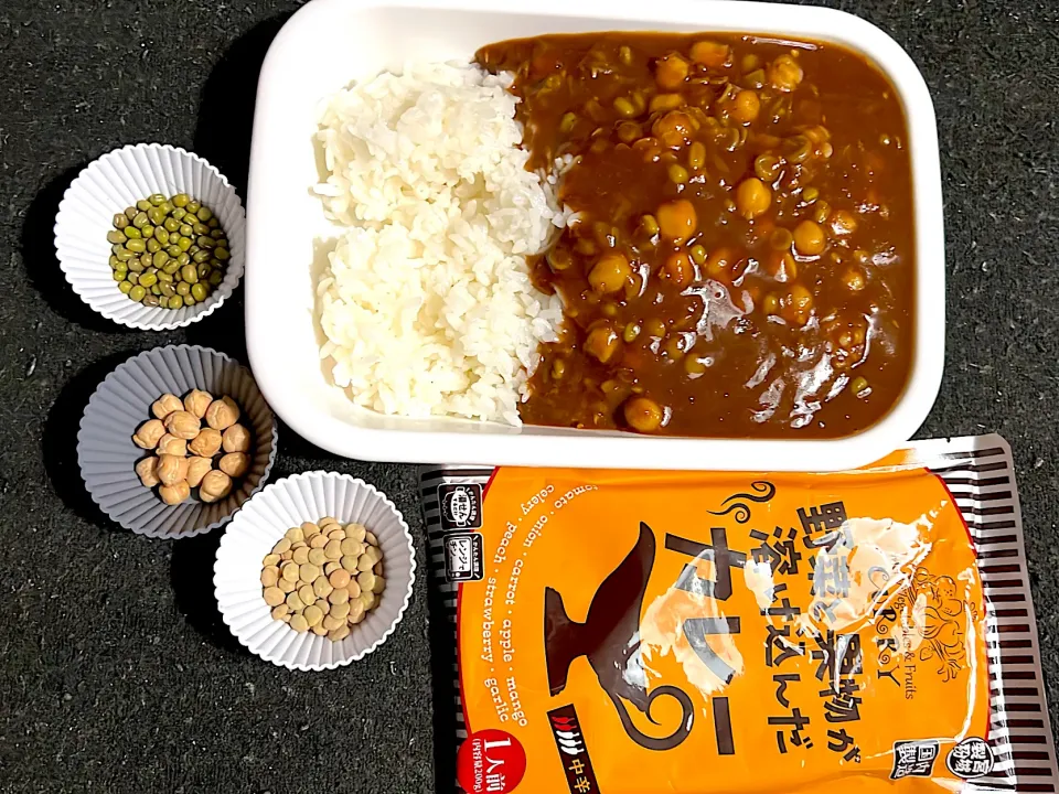 レトルトパックの“ひと手間”カレー|Saudadeさん