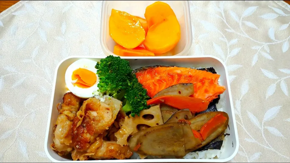 10/18のお弁当🍱
海苔弁当|卯月さん